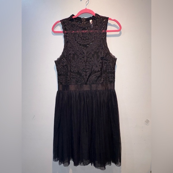 Xhilaration Lace Overlay Black Dress - Picture 1 of 8
